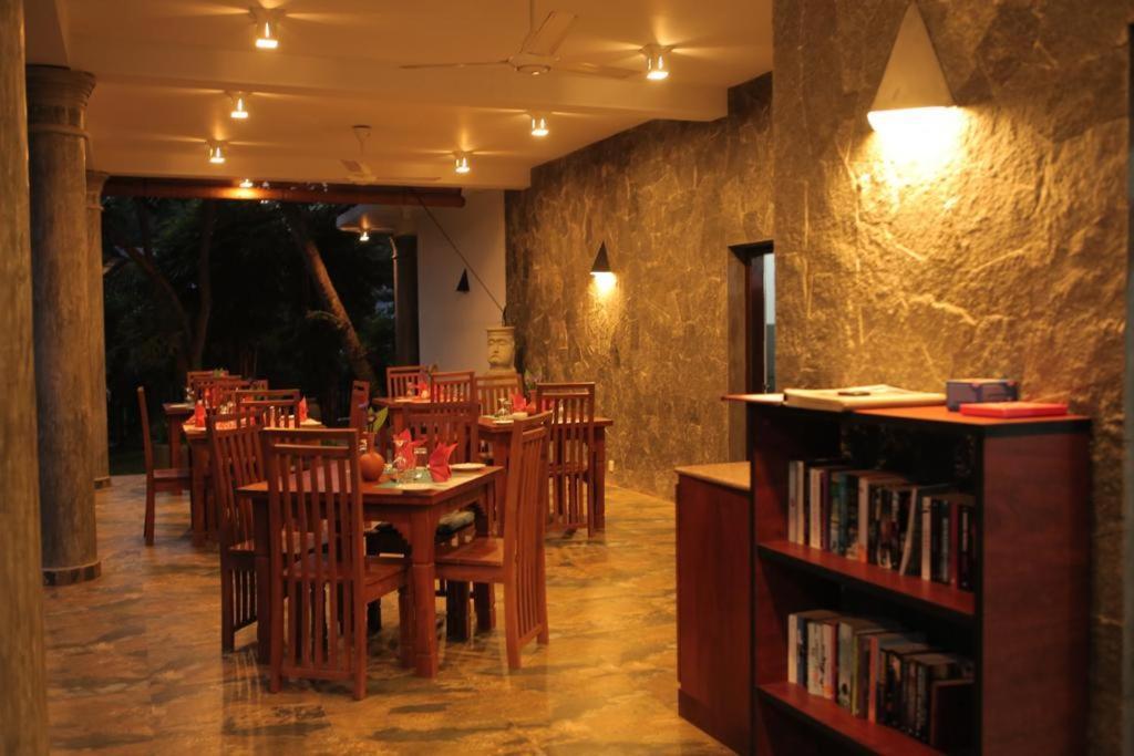 Canal Villa Bentota Dış mekan fotoğraf